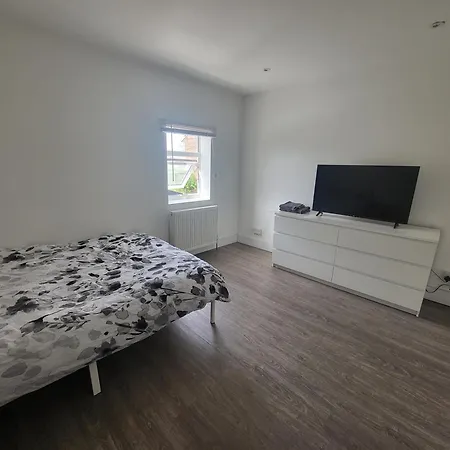 Private Room Near Central Ideal For City Explorers London Exterior photo